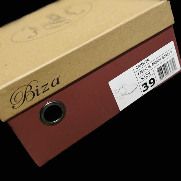 BIZA 39 38 Carson Distressed Brown Bomber Leather